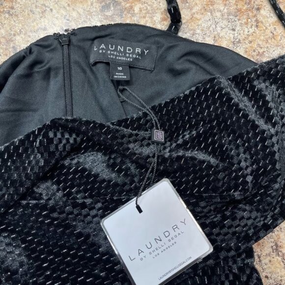 LAUNDRY BY SHELLI SEGAL Cocktail Velvet Sleeveless Midi Dress in Black Size 10 - Picture 8 of 9